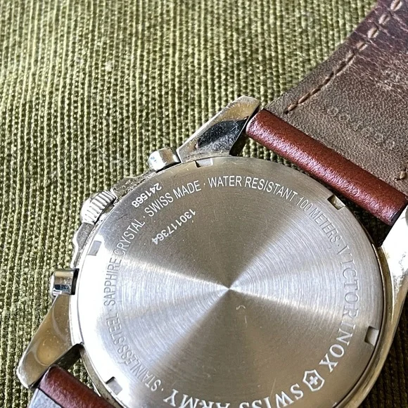 Victorinox Swiss Army Infantry White Dial Chronograph  Men's Watch 241568 - Picture 7 of 11